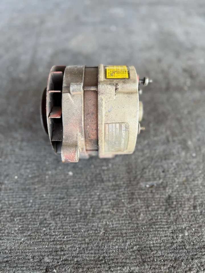 Alternador (CORE) Ford (Electrosystems, Inc.) P/N DOFF10300 (60 amperios) Foto 2 de 4