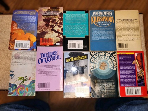Lot of 20 Anne McCaffrey Paperback Fantasy Books - Dragons, Pern, +MORE! - Picture 5 of 5