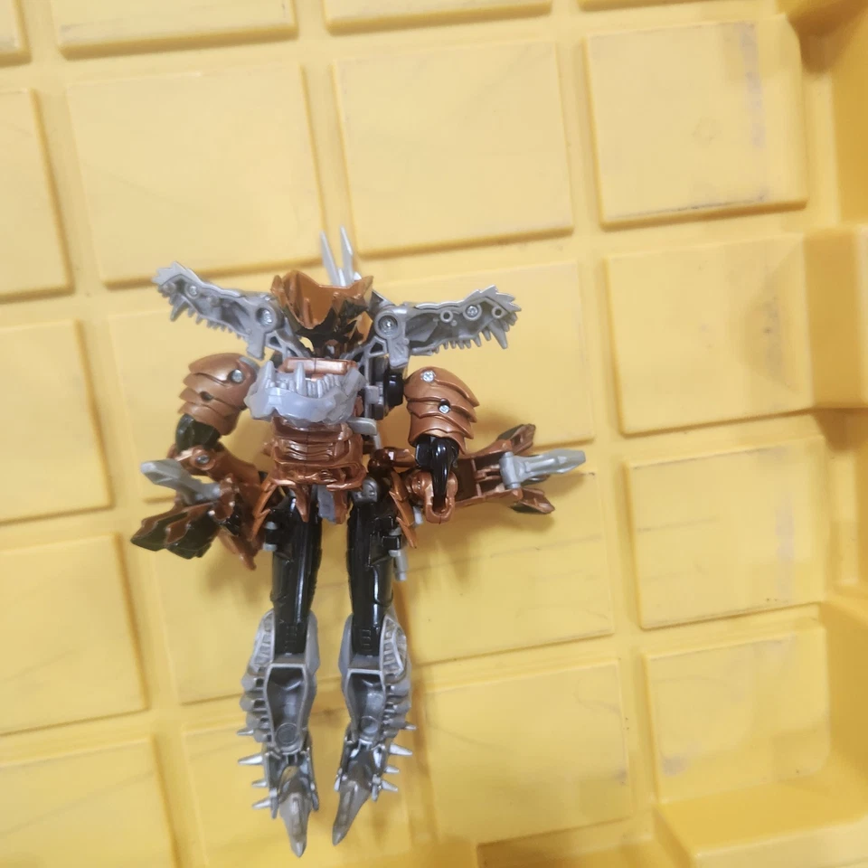 Figura Líder Dinobot Transformers GRIMLOCK Era de la Extinción Hasbro 2013 A51 Foto 2 de 2