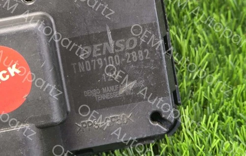 Toyota avalon 2009-12 Transmission Control Computer Module 89530-07050 Oem used - Picture 6 of 13