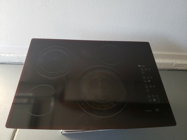 Ge Profile Performance 36 Electric Radiant Glass Cooktop Black