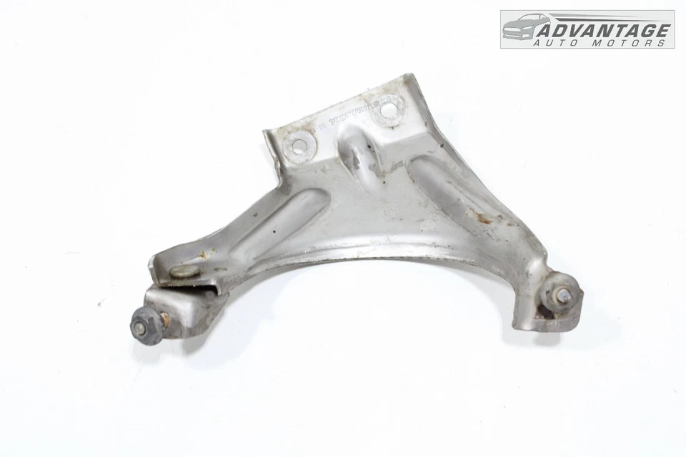 2017-2019 VOLKSWAGEN GOLF ALLTRACK EXHAUST FRONT PIPE UPPER BRACKET SUPPORT OEM - Image 2 of 4