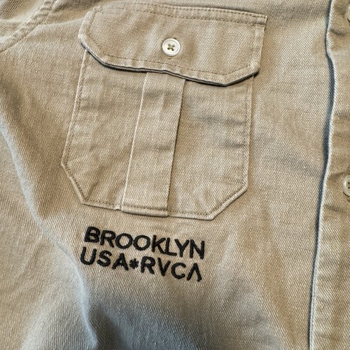 RVCA Smith Street Brooklyn USA Size Small Embroidered Khaki Long Sleeve Shirt - Picture 6 of 9