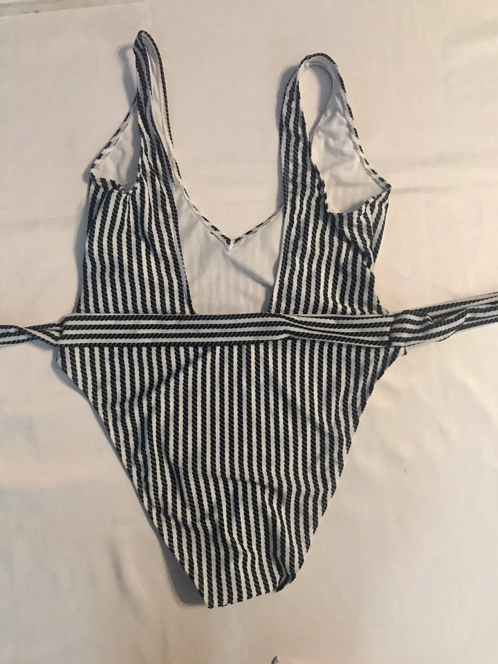 Traje de baño Boohoo azul marino y blanco cuerda náutica corbata cintura talla 10 nuevo con etiquetas Foto 2 de 4