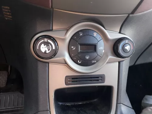 8A6T18C612AJ Unità Di Controllo Del Climatizzatore per FORD FIESTA (CB1) 6552510 - Foto 1 di 5