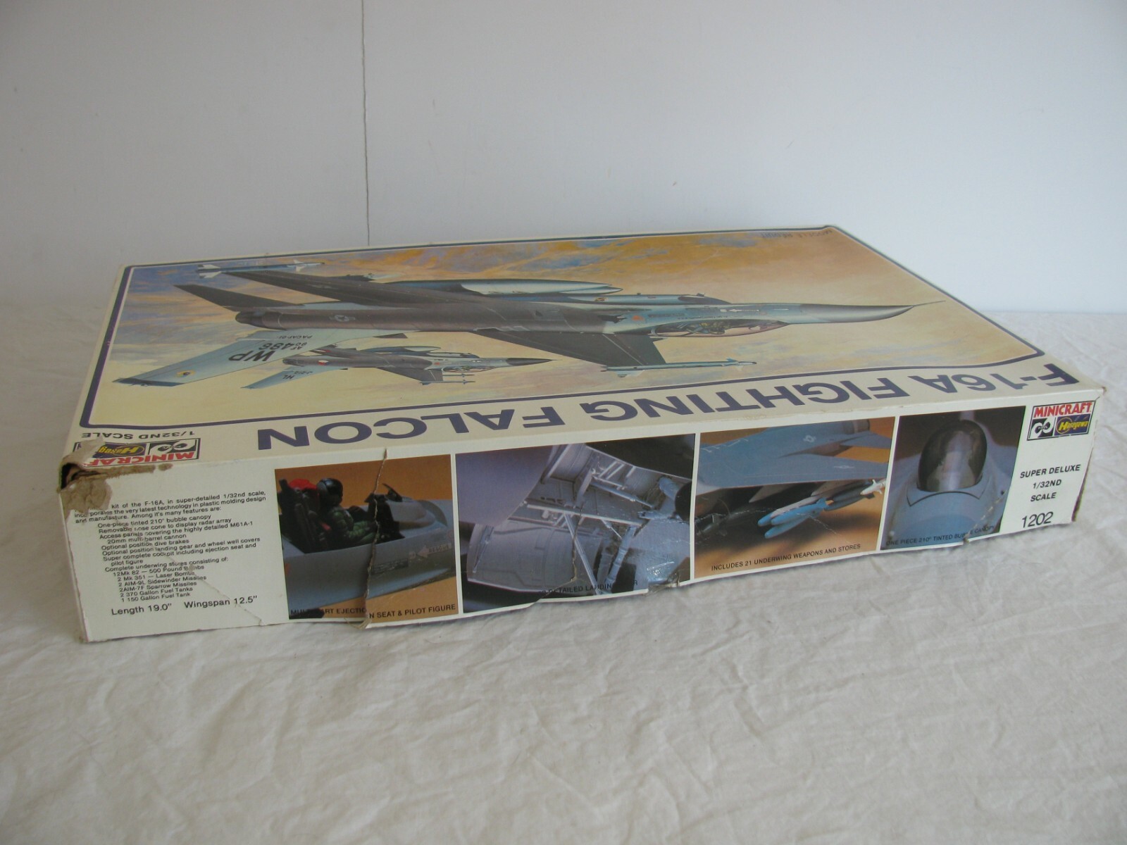 Minicraft Hasegawa 1/32 Scale General Dynamics F-16A