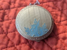 Art Deco Powder and Blush Vintage compact with Mirror clasps tight 1920s-1940s