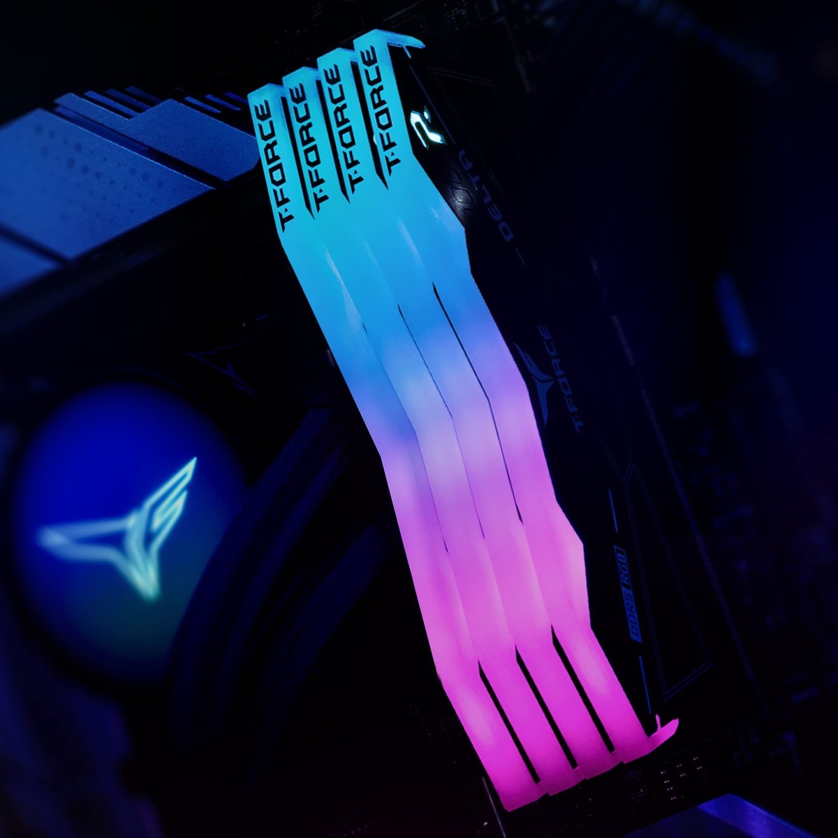TEAMGROUP T-Force Delta RGB DDR5 32GB Kit (2x16GB) 6400MHz (PC5