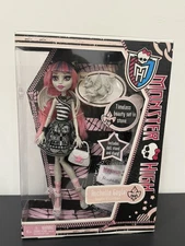 Monster High 2011 Rochelle Goyle  First Wave NRFB Indonesia 