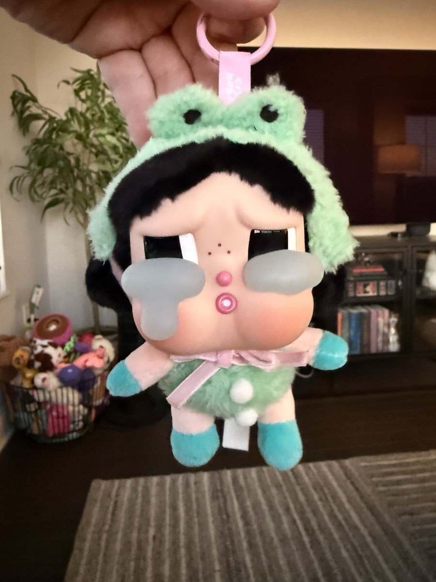 キーホルダー・キーリング CRYBABY CRYING AGAIN SERIES PLUSH KEYRING WHAT A FROG Crybaby Crying Again Series Vinyl Face Plush Keychain 'What
