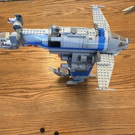(COMPLETE) LEGO Star Wars 75188 Resistance Bomber
