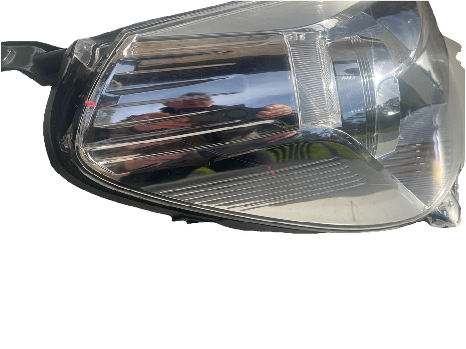 ORIG. TOYOTA IQ HALOGEN SCHEINWERFER RECHTS HEADLIGHT KOITO AB:2008-2015 - Bild 3 von 4