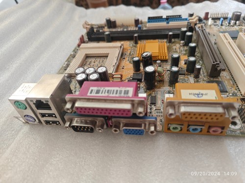 Socket 370 ATX *Tualatin* SET DFI / CANYON 6S2MSL-T CPU & 256 MB RAM + Bonus - Picture 4 of 8