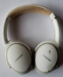 Bose Soundlink Around Ear Wireless Headphones Ii White