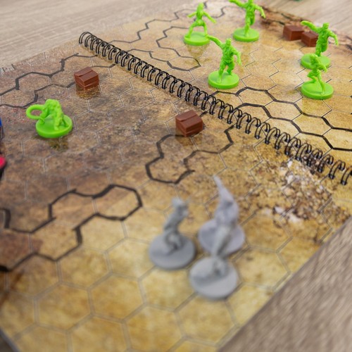 A4 Sci-Fi/Post-apo dry erase book for RPG games - hexagonal grid - Picture 11 of 12