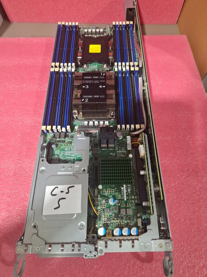 Supermicro X11DPT-B  Intel Xeon Silver 4210 2.20GHz/SRFBL Node Server  No Memory - Image 3 of 3