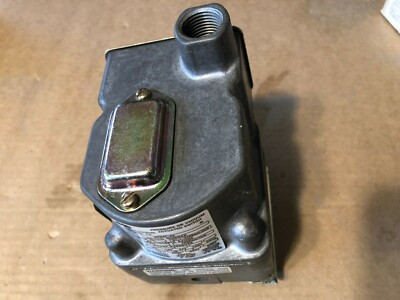 #ad Barksdale Pressure Vacuum Switch DPD2T A3 $165.75