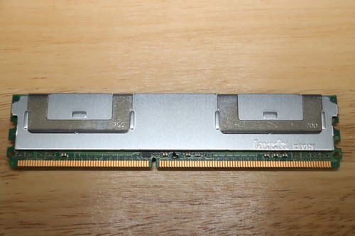 Hynix HYMP512F72CP8N3-Y5 1GB 2RX8 PC2-5300F ECC SERVER MEMORY DIMM - Picture 2 of 3