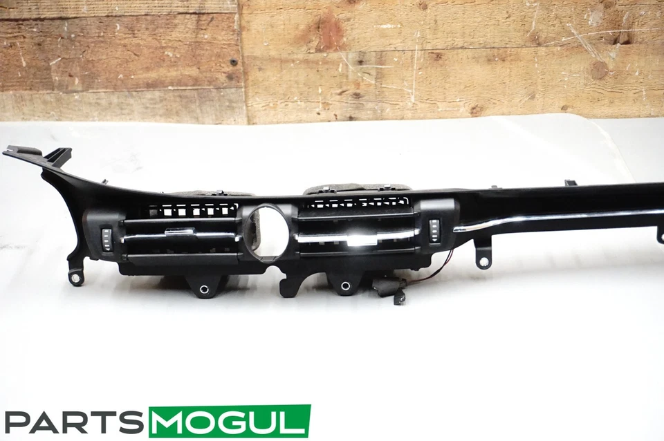 Maserati Quattroporte 2016 tablero central bisel doble ventilación con reloj OEM 67001106 Foto 2 de 4