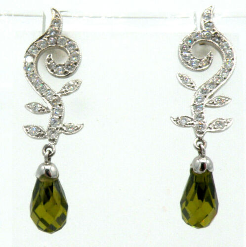 Lovely 18K Gold with Diamonds (1.0 ctw) and Peridot Earrings - Picture 2 of 6