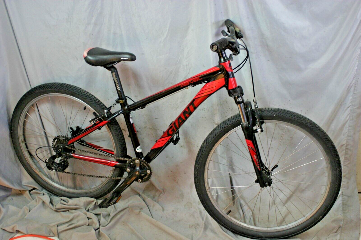 2005 Giant Revel MTB Bike Small Hardtail V-Brakes Shimano