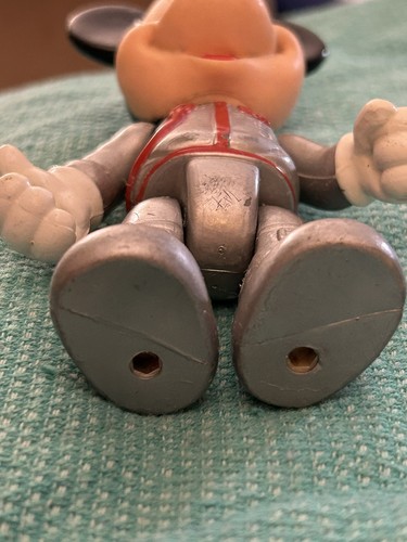 Figura De Colección Astronauta Mickey Totalmente Posable Disney Mattel #6195 Arco - Imagen 4 de 10