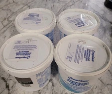 (4) LOT  1-quart Premium Premixed Sanded Acrylic Tile Grout 09 Gray. 1 Qt. Tubs