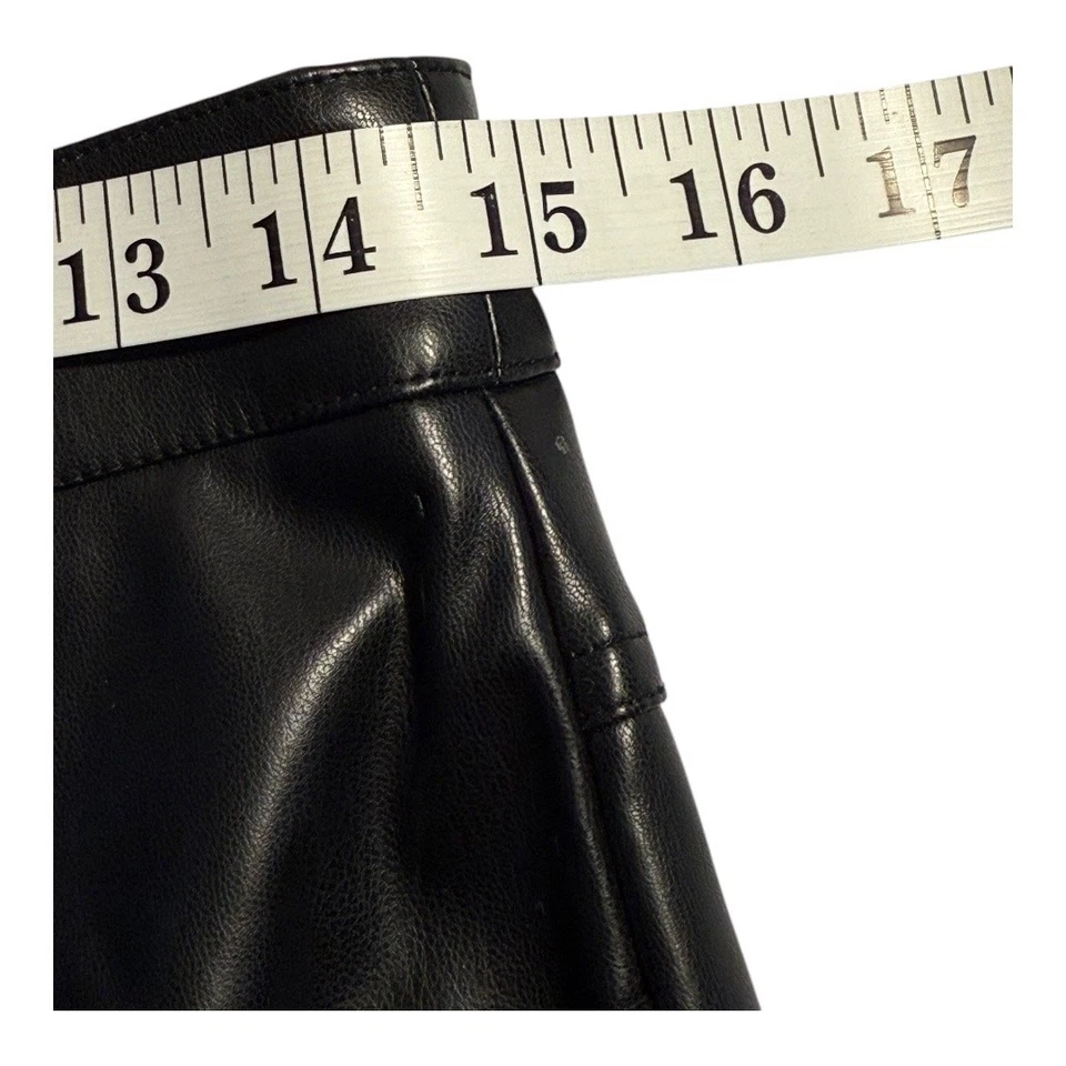 Alexia Admor Women's Black Vegan Faux Leather Dress Pants Size 2 Casual NWOT - Image 4 of 4