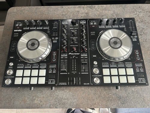 Pioneer DDJ-SR Controller