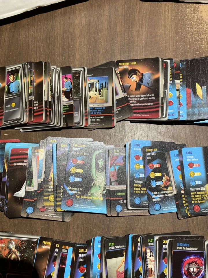 1996 STAR TREK THE CARD GAME Cards Lot 725+ cards - Image 3 of 4