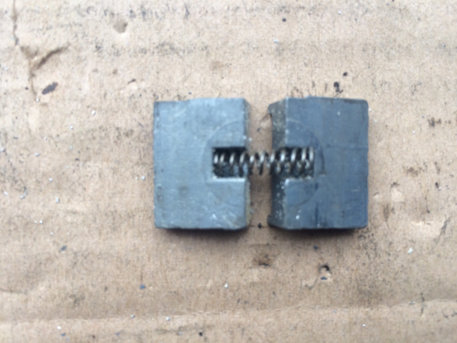 Wedges & Spring Lower Blade Guide Lbs-161