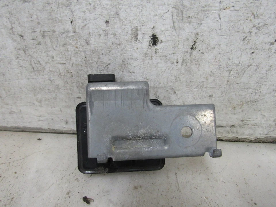 14 15 16 17 18 19 INFINITI Q50 & Q60 OEM BUZZER ASSY-ENTRY CARD OEM# 25640-4GA7E - Image 4 of 4