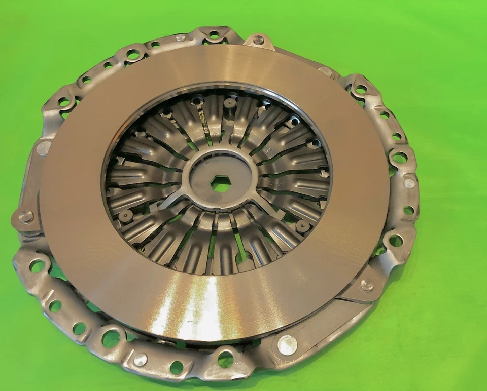 BMW 2012-2019 F22,F23,F30,F32,F33-228i,230i,328i,320i,330i,428i,430i Clutch Kit - Image 3 of 4