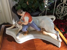 VINTAGE HEREND PORCELAIN LARGE TOLDI The Bull...