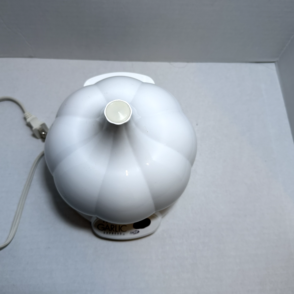 TAGCO Roasted Garlic Express GR300 White no ceramic ring or handle