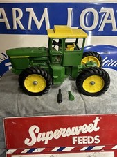 1/16 John Deere 7520 W/singles Original