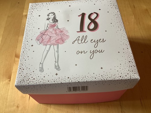BNIB New 18th Birthday Ceramic Mug - All Eyes On You - Picture 4 of 4