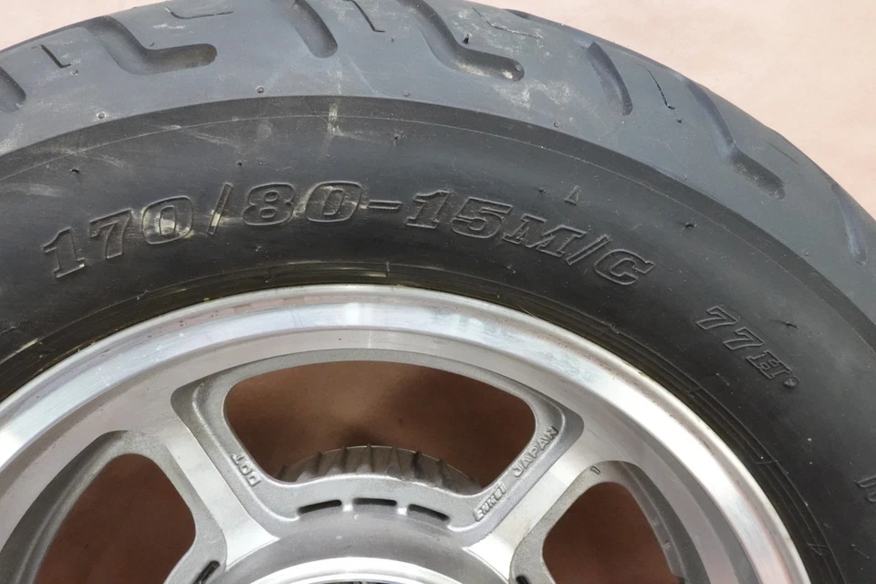 Llanta trasera Dunlop Honda Shadow Spirit 1100 VT1100 1993-1998 170/80-15 Foto 3 de 4