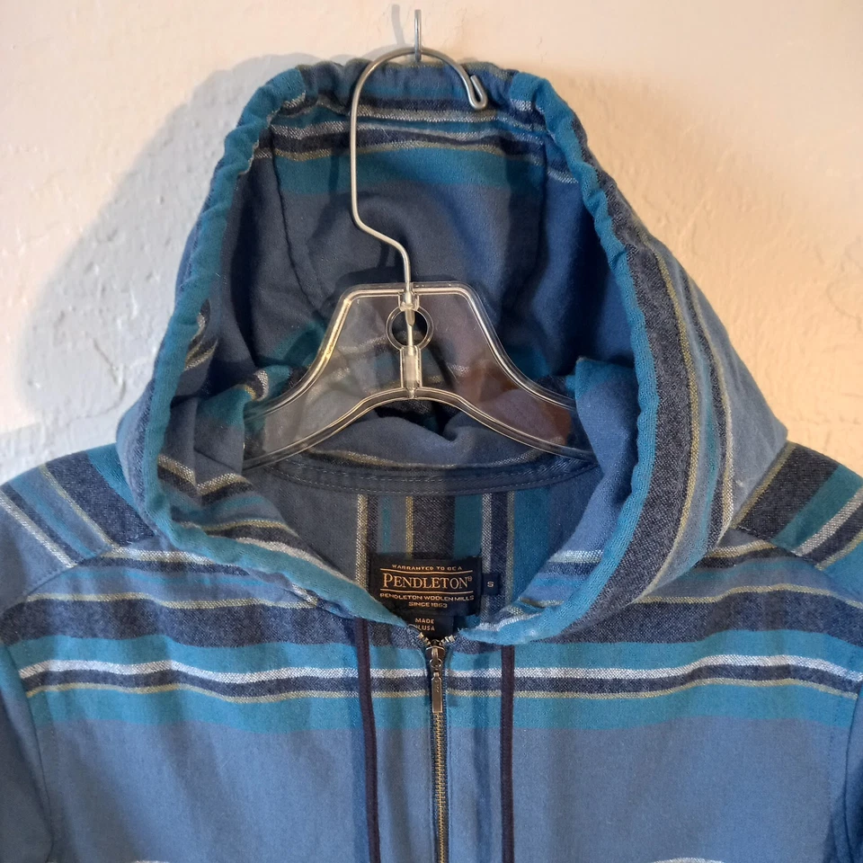 Chaqueta/sudadera con capucha de lana para mujer PENDLETON talla pequeña Colores Southwest, CabinCore Comfort Foto 4 de 4