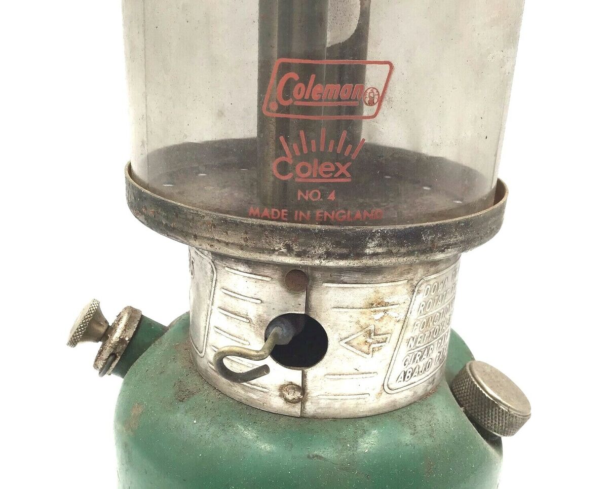 Vintage Coleman Lantern Manufacture Dated 05/1972 Model 335 Vintage Coleman Lantern Manufacture Dated 05/1972 Model 335