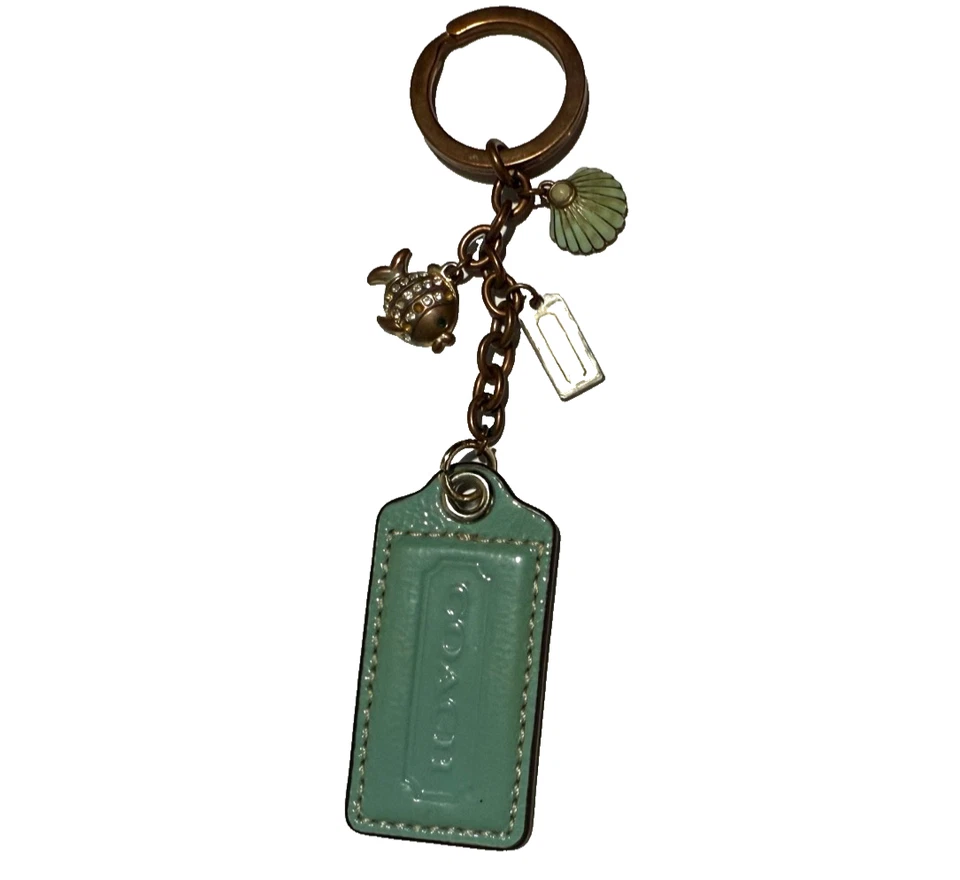 Llavero de playa náutico Coach de colección emparejado con patente turquesa cartera etiqueta colgante Foto 4 de 4