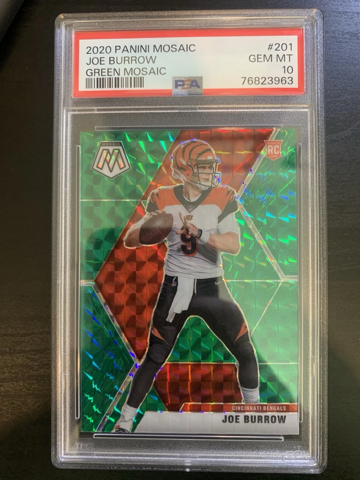 Deal for 2020 Panini Mosaic Joe Burrow Reactive Green PSA 10 Gem Mint RC Bengals 🐅 🔥