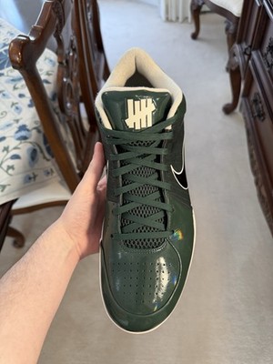 Nike Zoom Kobe 4 Protro x Undefeated Milwaukee Bucks (CQ3869-301