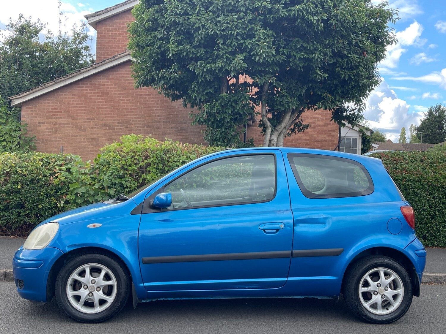 2003 TOYOTA YARIS 1.3 AUTOMATIC**LOW 85K MILES + AUTO + IDEAL FIRST CAR** - Image 14