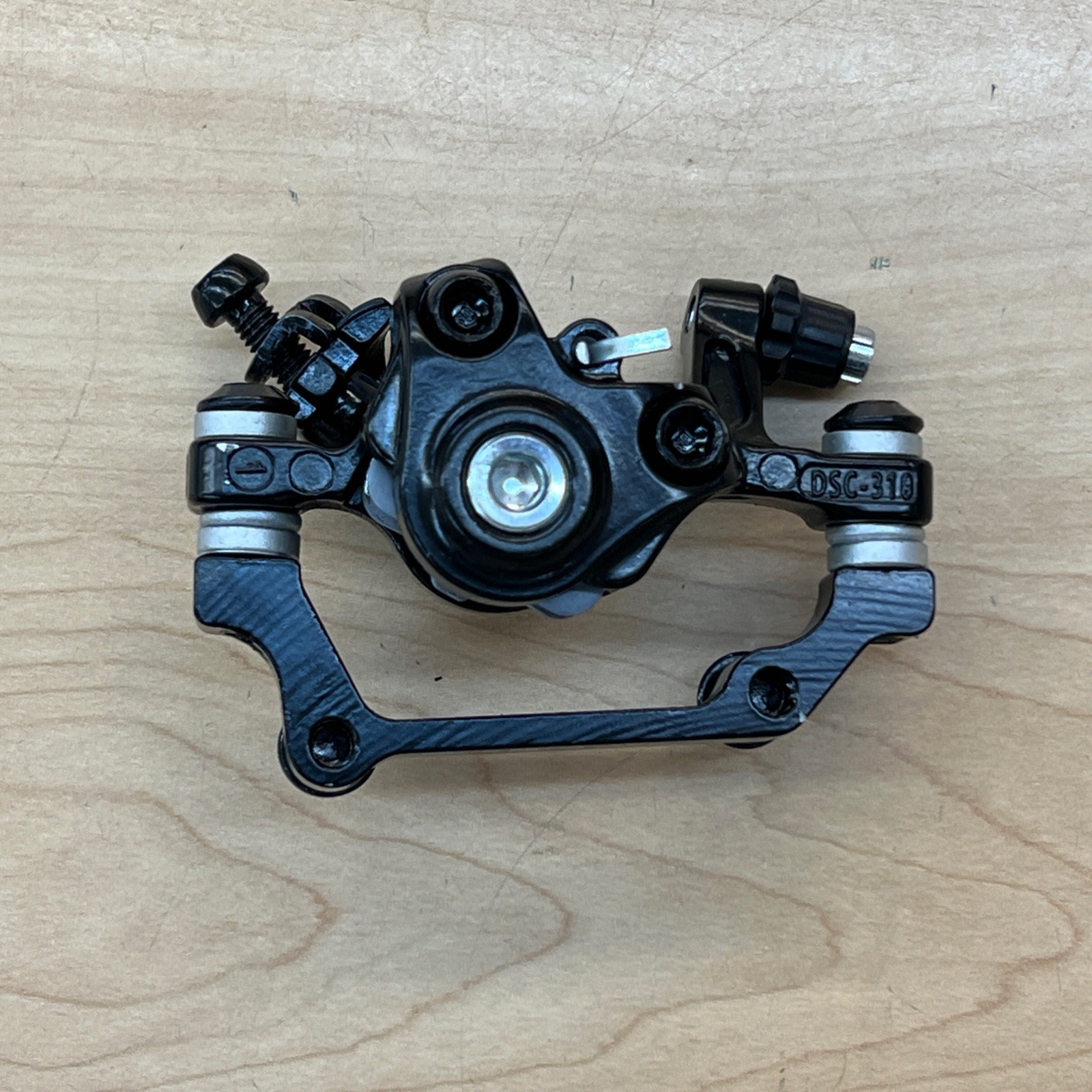 Repute Mechanical Disc Brake Caliper For Viribus Electric Tricycle AAM-MBAB-AP