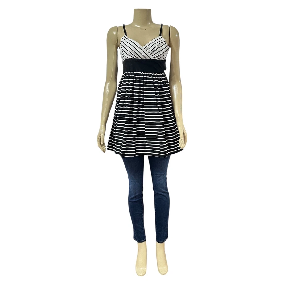 Top Babydoll Necessary Objects para mujer Y2K talla M monocromático a rayas negro Foto 2 de 4