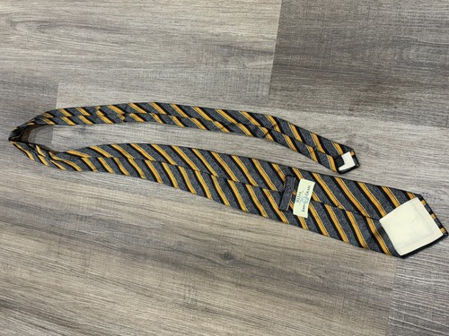 John Craig Men’s 100% Silk Striped Gray And Orange Necktie Made In Italy - Picture 3 of 7