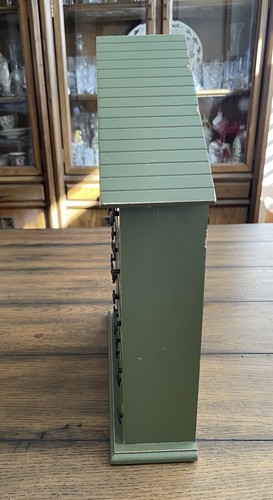 Advent Calendar Wooden House Christmas Countdown w/ 25 Magnetic Doors Green - Picture 8 of 15