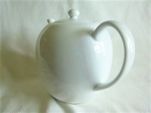 Vintage Arzberg Bavaria Germany 4-6 Cup White Porcelain Porzellan Teapot w/Lid - Picture 2 of 9