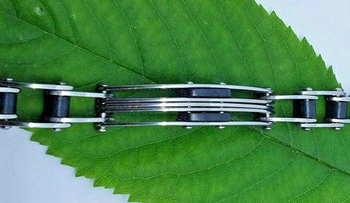Stainless Steel Bike Chain Link Bracelet 8.5" Silver Tone Black Rubber Detail - Picture 3 of 3